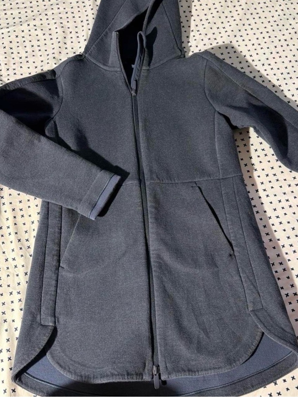 Lululemon Going Places Jacket in Navy